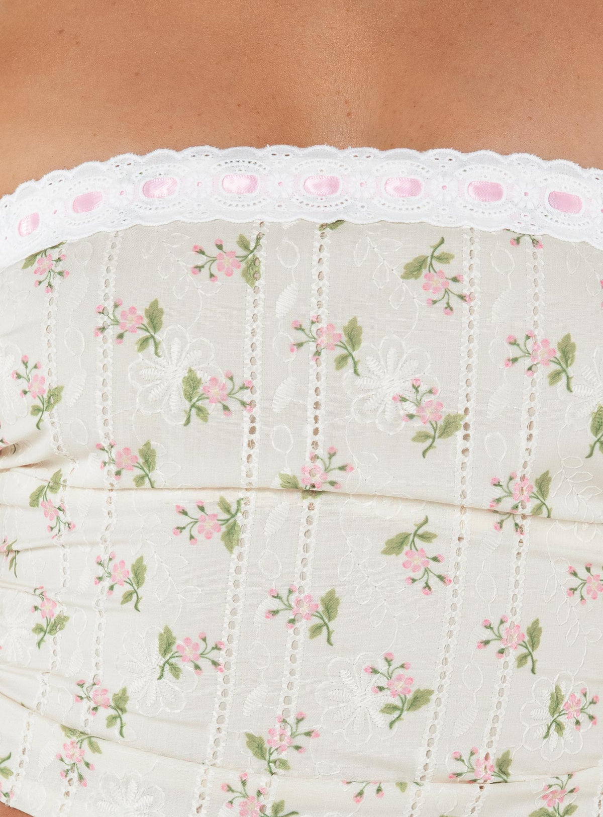 Chariot Strapless Top White / Floral